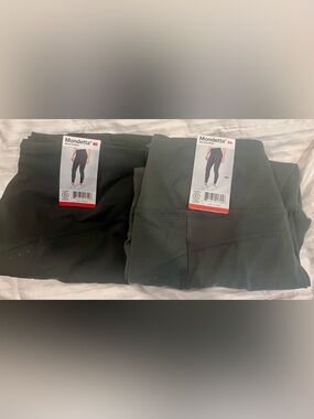Mondetta Reflective Crop Women's Crop Leggings Set Of 2 Gray &Black MED NEW